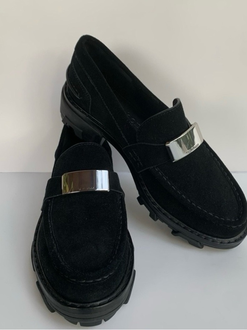 rag & bone Black Suede Lug Sole Loafers with Silver Plaque Accent.
Size 40